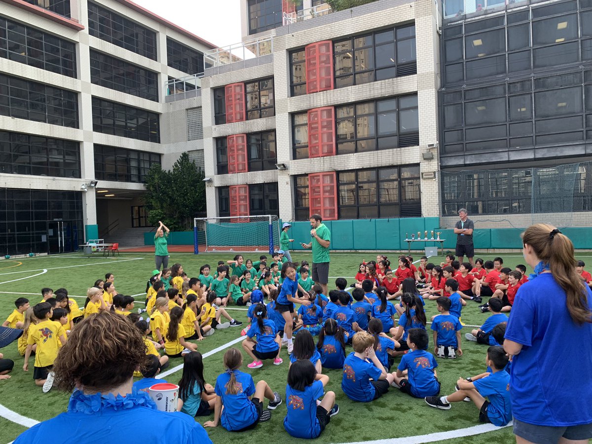 Esther Ip tweet media