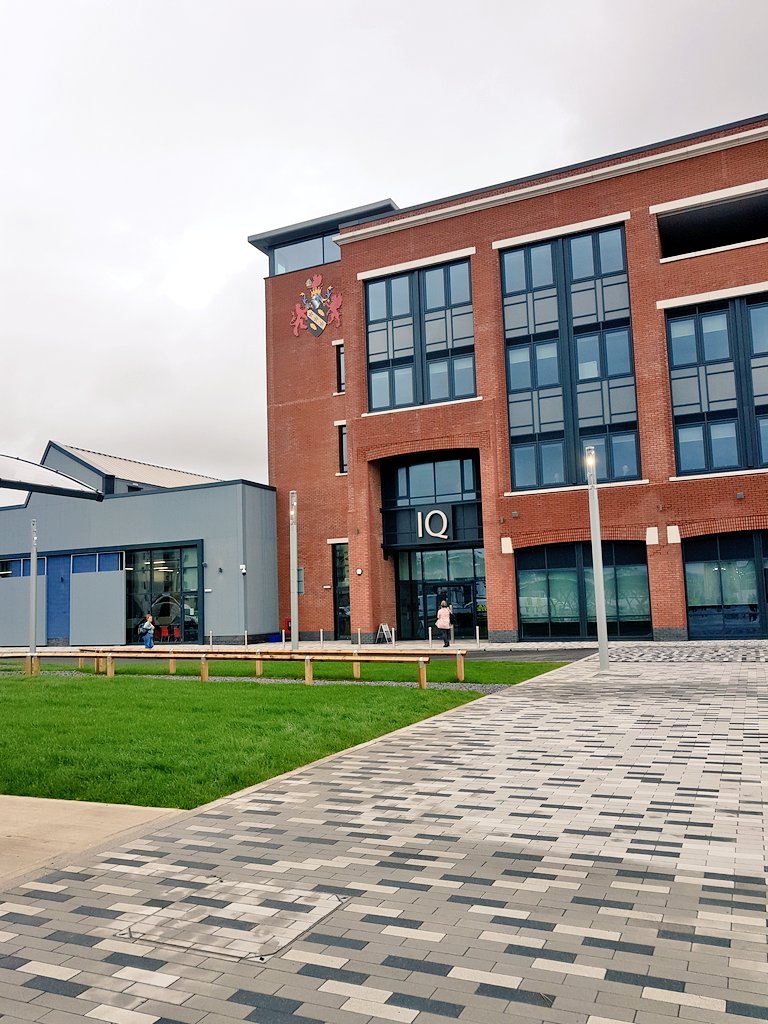 StudyUWTSD's tweet photo. Good morning! Let's brighten the day with lightbulb moments. #Employability &amp; #Enterprise Day for @athrofa level 6 students is starting soon at IQ in #Swansea. Careers, volunteering, enterprise, leadership, inclusivity,  creativity, visioning &amp; more. #FromHigherEdToHired @uwtsd https://t.co/Yp9B49cZXo