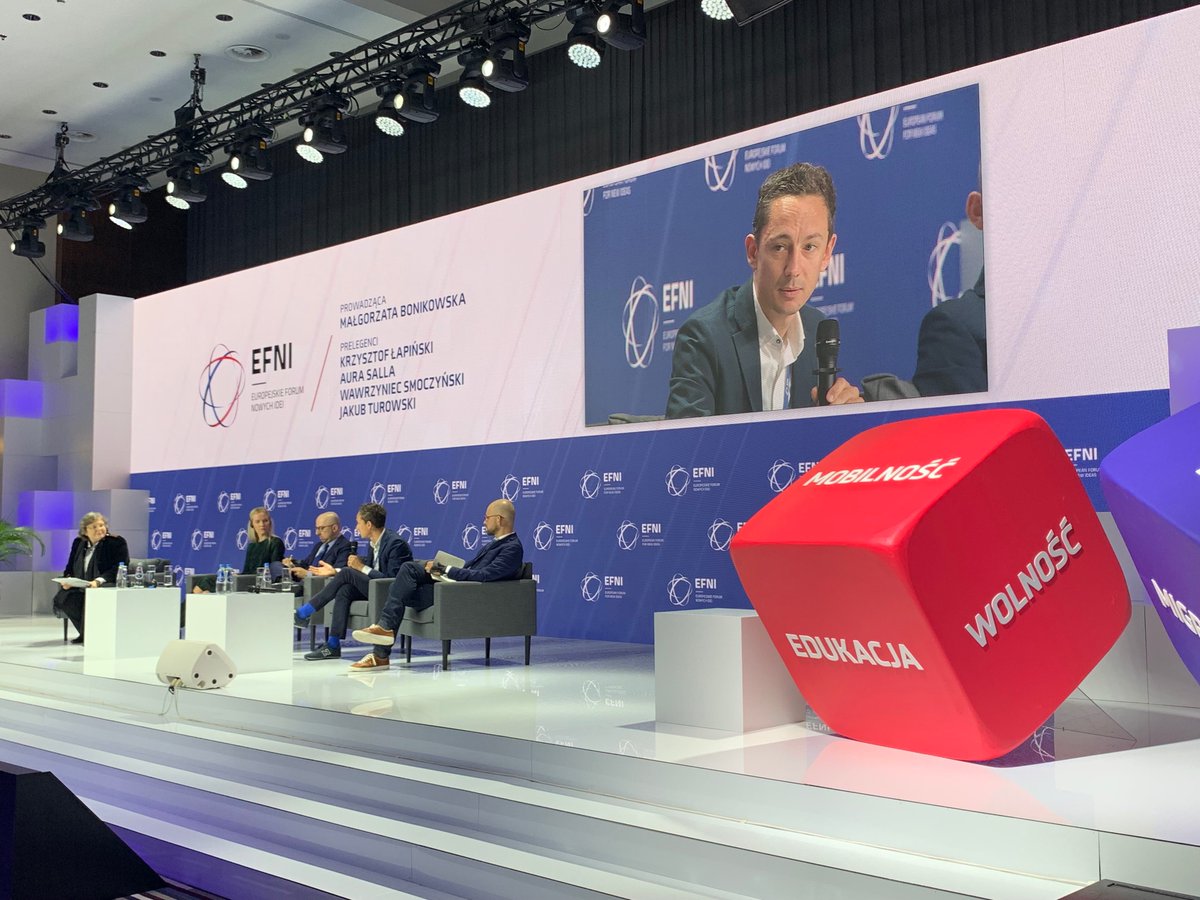Konfederacja Lewiatan (@konf_lewiatan) on Twitter photo Na #EFNI2019 nasi goście dyskutują o prawdzie hybrydowej i dezinfomacji - czy to koniec dziennkarstwa?
-pyta Małgorzata Bonikowska z <a href="/THINKTANKPL/">THINKTANK</a> <a href="/AuraSalla/">Aura Salla</a> <a href="/WSmoczynski/">WawrzyniecSmoczyński</a> <a href="/kplapinski/">Krzysztof Łapiński</a>, Jakubem Turowskim z <a href="/facebook/">Facebook</a> Na #EFNI2019 nasi goście dyskutują o prawdzie hybrydowej i dezinfomacji - czy to koniec dziennkarstwa?
-pyta Małgorzata Bonikowska z <a href="/THINKTANKPL/">THINKTANK</a> <a href="/AuraSalla/">Aura Salla</a> <a href="/WSmoczynski/">WawrzyniecSmoczyński</a> <a href="/kplapinski/">Krzysztof Łapiński</a>, Jakubem Turowskim z <a href="/facebook/">Facebook</a>