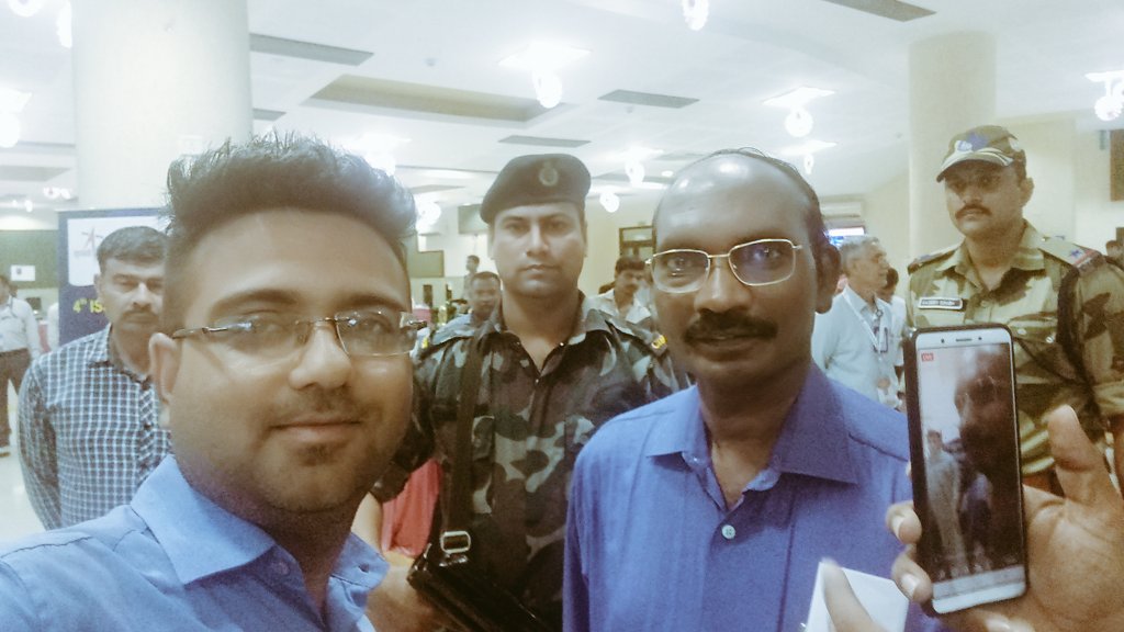 omhardikbhatt's tweet photo. #kshivan #isrochief #interview #tv9 #chandryan2 #isro
2 know more about isro's upcoming projects n 2 watch my full #exclusive #interview with k.shivan sir click on the link
@isro @narottamsahoo @gcscahmedabad @PMOIndia @narendramodi @DrJitendraSingh
https://t.co/j4QNGRWRj8 https://t.co/zMYackQ6vH