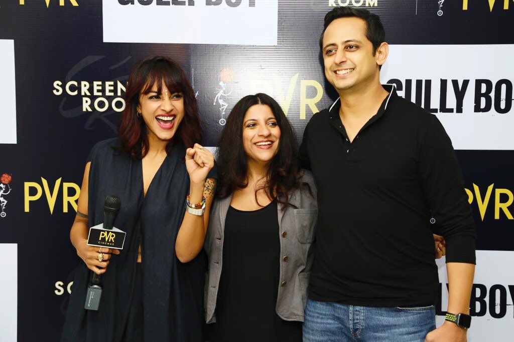 manasiscott's tweet photo. Was this much fun interviewing the director of India’s official entry to the @TheAcademy for @_PVRCinemas #masterclass 

Bring it home @ZoyaAkhtarOff #GullyBoy 

#FridayMotivation 
#GullyBoyForOscars 
#FridayVibes https://t.co/aGpoYlpq6b