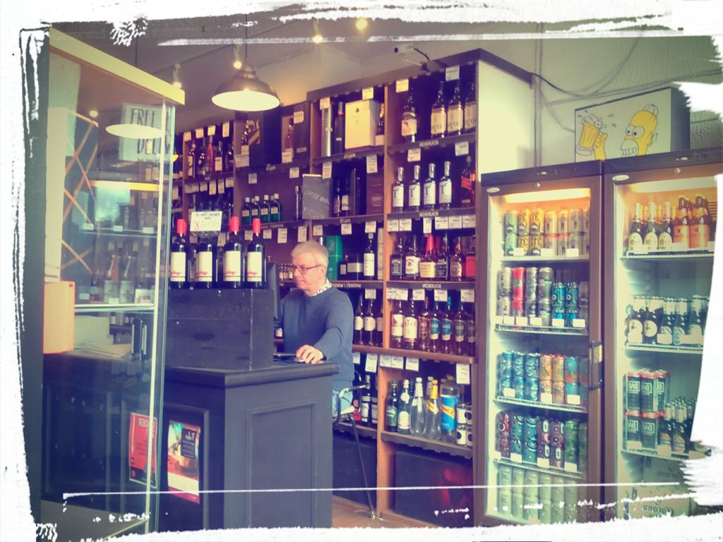 Oddbins Highgate (@oddbinshighgate) on Twitter photo Friday <a href="/OddbinsHighgate/">Oddbins Highgate</a> ..... 🍾🍷🍷🍷🍷 Despite the weather we have good things to make you wet inside!!!!🍾🔥 Friday <a href="/OddbinsHighgate/">Oddbins Highgate</a> ..... 🍾🍷🍷🍷🍷 Despite the weather we have good things to make you wet inside!!!!🍾🔥
