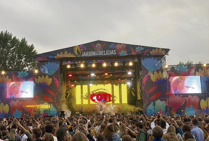 Sonorizando el Festival "Jardín de las Delicias": cuando se nota que un trabajo está bien hecho llueva, granice, haya barro o haga frío.

grupoarea51.com/bario_portfoli…

#sonorización #eventos #festivales #Madrid #JardíndelasDelicias #SBARadicalSound