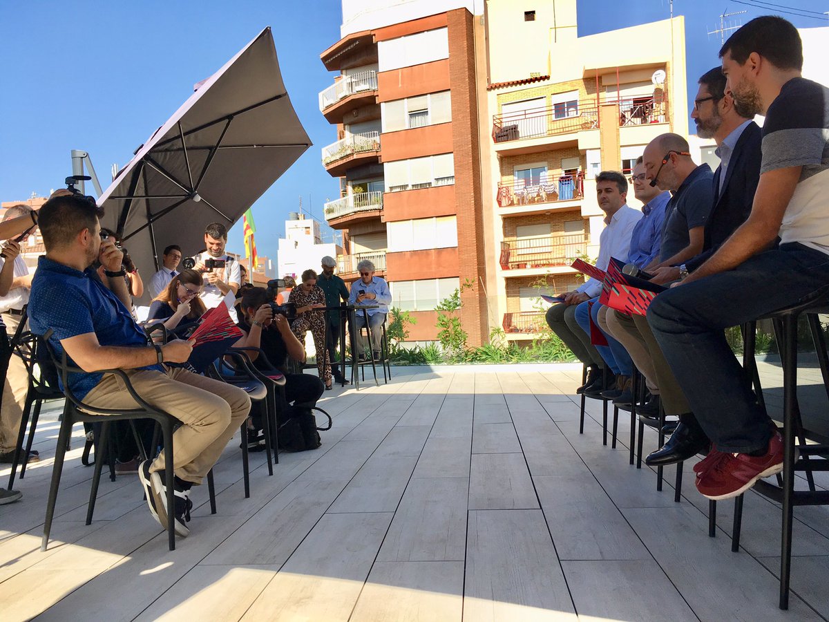 Cuatroochenta's tweet image. Nace #Xarxatec, la Asciación de Empresas Tecnológicas de Castellón para fortalecer el ecosistema de innovación y desarrollar talento con @NayarSystems @iotsens @EventsCase @CEEICastellon y Cuatroochenta sumando fuerzas 💪🏽