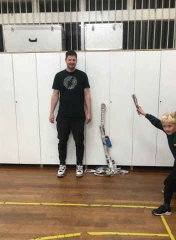 SuttonSnaggles tweet media