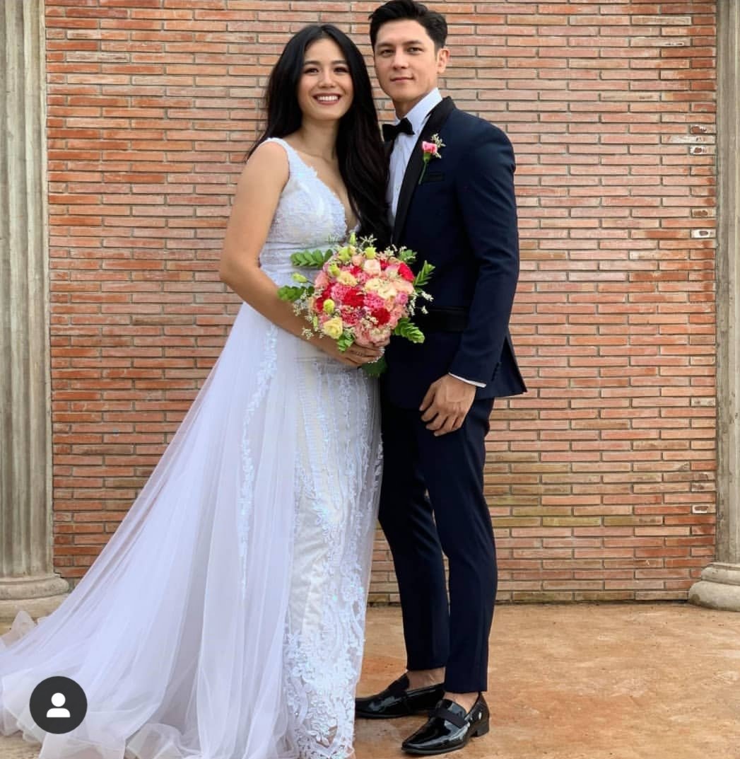 Mae_D31's tweet photo. Hala uy! Naiiyak na ako.. ngayon pa lang sobrang mamimiss namin kayo Lorenzo and Diane. :(

@josephCmarco | @ritzazul

#LBWalangSukuan https://t.co/5xpdQBICL5