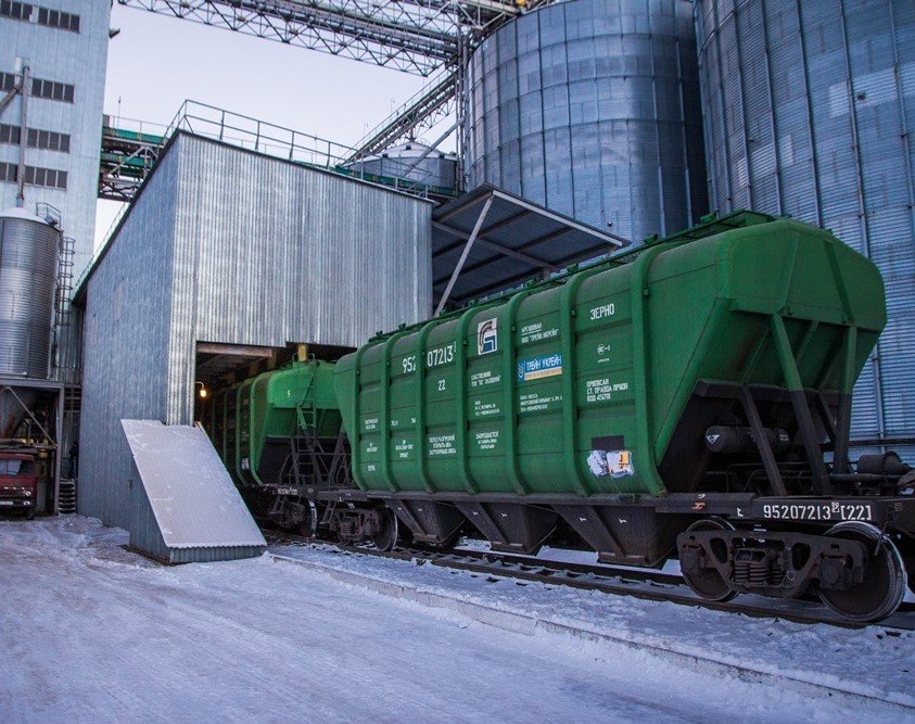 AGROSMART_ua's tweet photo. НА ЖЕЛЕЗНОЙ ДОРОГЕ КАЖДЫЙ ГОД ОБВОРОВЫВАЮТ ВАГОНЫ-ЗЕРНОВОЗЫ НА 400 МЛН ГРН
https://t.co/MDz6xReS90
#зерновозы #вагоны #зерно #перевозка #железнодорожные #кража #воровство #украина #agrosmart https://t.co/Aj2zy8GH40