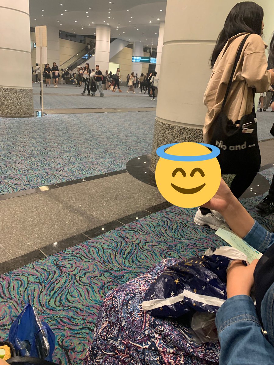 8win1win's tweet photo. @yrk24110 ありがとうございます😭💖私も入場済みなので会場内での交換可能です！当方入場してすぐのソファにいるのですがどちらいらっしゃいますか？😭 https://t.co/TryadqDhnc