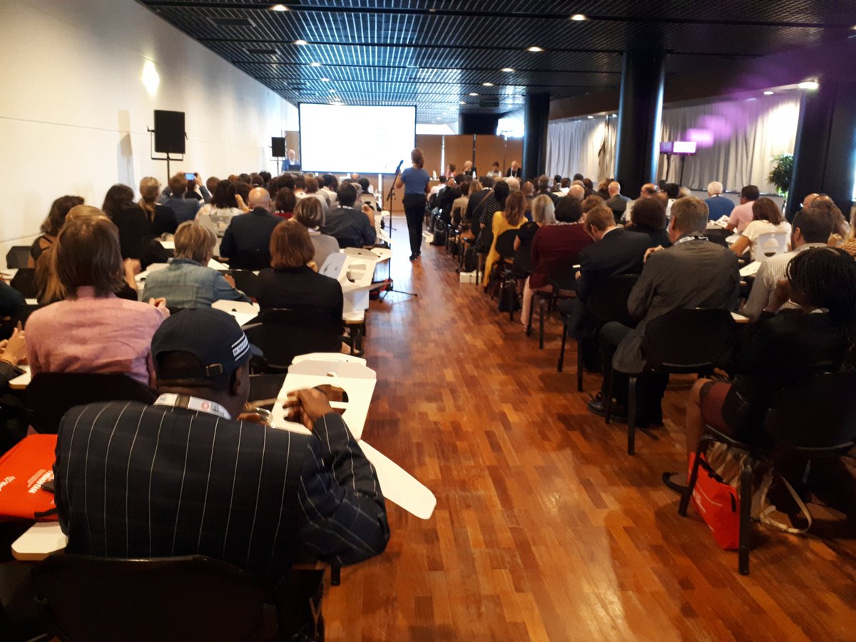 TAOCTM_Meeting's tweet photo. Joli succès pour le sympo "Prise en charge de l'hémophilie A avec inhibiteur ~Avancées, Expériences, Projection" proposé par les laboratoires Roche-Chugai au Congrès Français d'#Hémostase.
@Roche_France & #Chugai : Merci pour votre confiance
#CoMETH #GFHT #hémophilie #Montpellier https://t.co/Gu54NANSXn