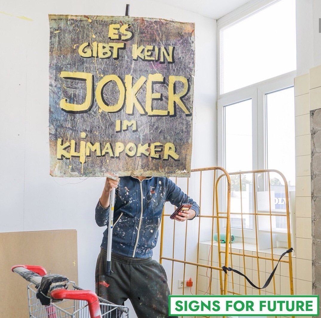 SignsForFuture's tweet photo. Vielen Dank an Carmen Gloger und Lukasz Chrobok!
Mehr zu Carmen auf https://t.co/km3fV8acxz
Mehr zu Lukasz auf https://t.co/3IyrWkxRgU
#SignsForFuture #FridaysForFuture #Schilderbilder https://t.co/AH6zkPNFKA