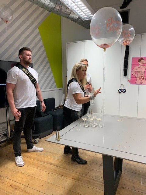 Showcase tweet media