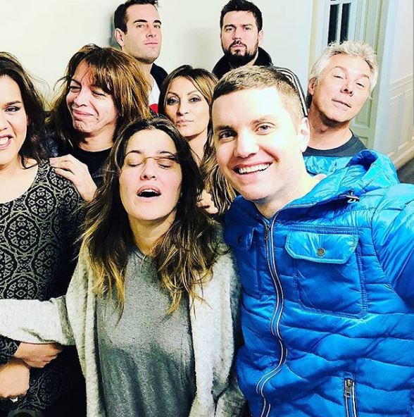 la100fm's tweet photo. ¡Es viernes y #ElClubDelMoro lo sabe! Hasta las 10, te hacemos compañía en #La100 con la mejor sonrisa! ¿Desde dónde te sumas?  https://t.co/ZRYyQvj92c https://t.co/3JJ01UK5p6