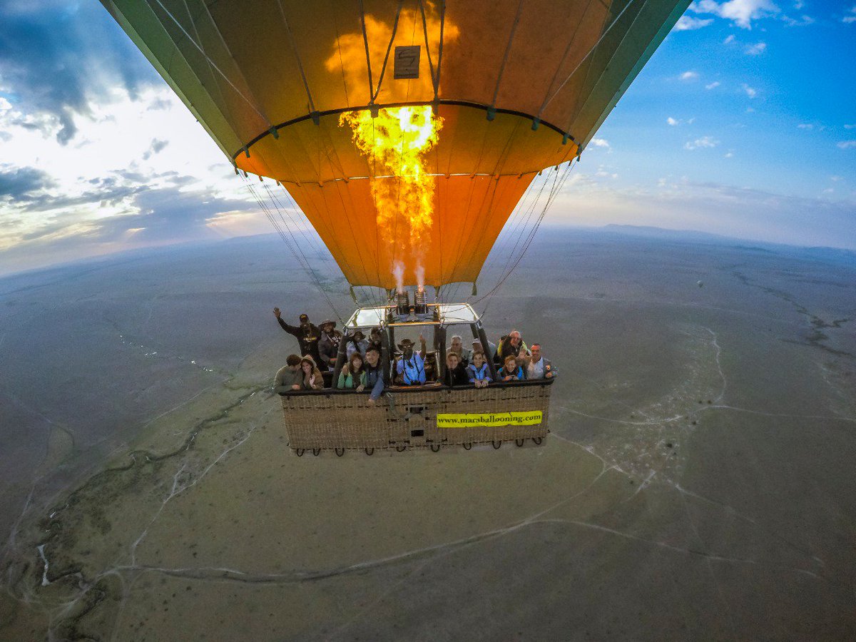 KuduSafaris's tweet photo. 'Good morning' from the top of the world! 😀 😊🌤 #KOTLoyals
Here's a #BucketListAlert ⚠⚠ serving a whole #FridayFeeling with #KuduSafaris
You already know there is never a perfect way to explore the Mara than floating effortlessly over the park via a hot air balloon. 😍😍 https://t.co/YCmtcNkMh0