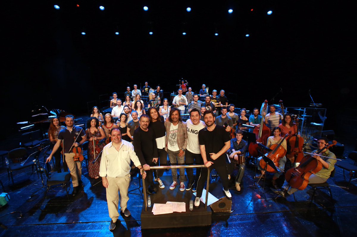 MiguelPoveda's tweet photo. El pasado día 25 volví disfrutar en el @Teatro_Real de Madrid  del abrazo fraternal de dos músicas que amo, Tango y Flamenco. Gracias #EdgarFerrer @MarceMercadante @JesusGuerrero_2 #GuillermoFernández @ACarmonaOficial @arielardit @festivalunicos Orquesta...
Fotos: @facu_peche https://t.co/esF82dAJvT
