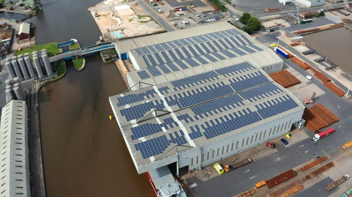 Andy Stone tweet media