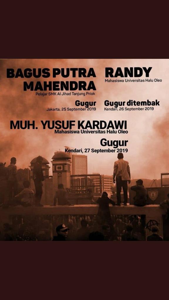 Krebbipetii's tweet photo. Selamat jalan pejuang demokrasi, terimakasih telah berjuang untuk negeri ini. 
#IndonesiaBerduka #KamiTidakTakut https://t.co/voNRgV1otr