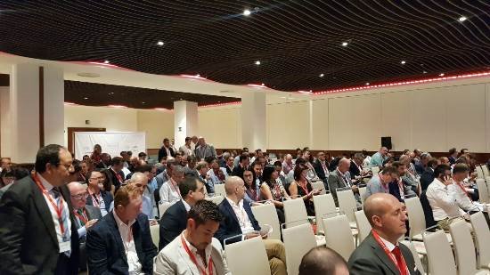 Convención <a href="/AeceCarretillas/">AECE | Asociación de Empresas de Carretillas</a> AECE, por fin el sector de las carretillas consigue aunar fuerzas en un proyecto común 
movicarga.com/noticias/sep-2…