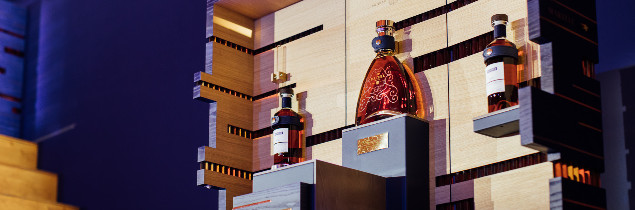 lv_vitisphere's tweet photo. Avec son XXO, @martell s’invite dans la catégorie créée par Hennessy
https://t.co/wgMGCyr4zA https://t.co/izNB5NLkyw