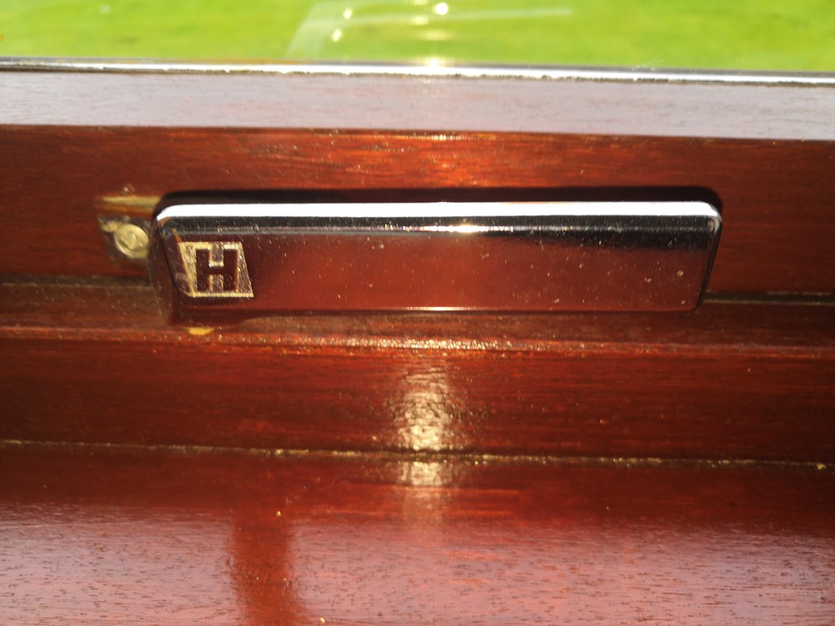 bonnyrigglocks's tweet image. Nice job to supply and fit 22 chrome locking window handles in Bonnyrigg today.
#bestbonnyrigglocksmith
#windowhandles
#windowlocks
#pentlandlocksmiths