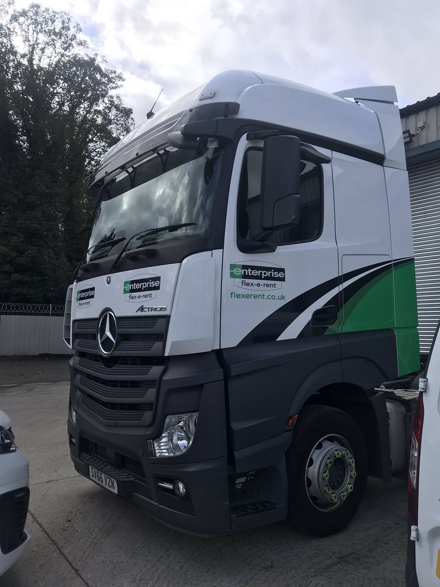 Ros Milton tweet media