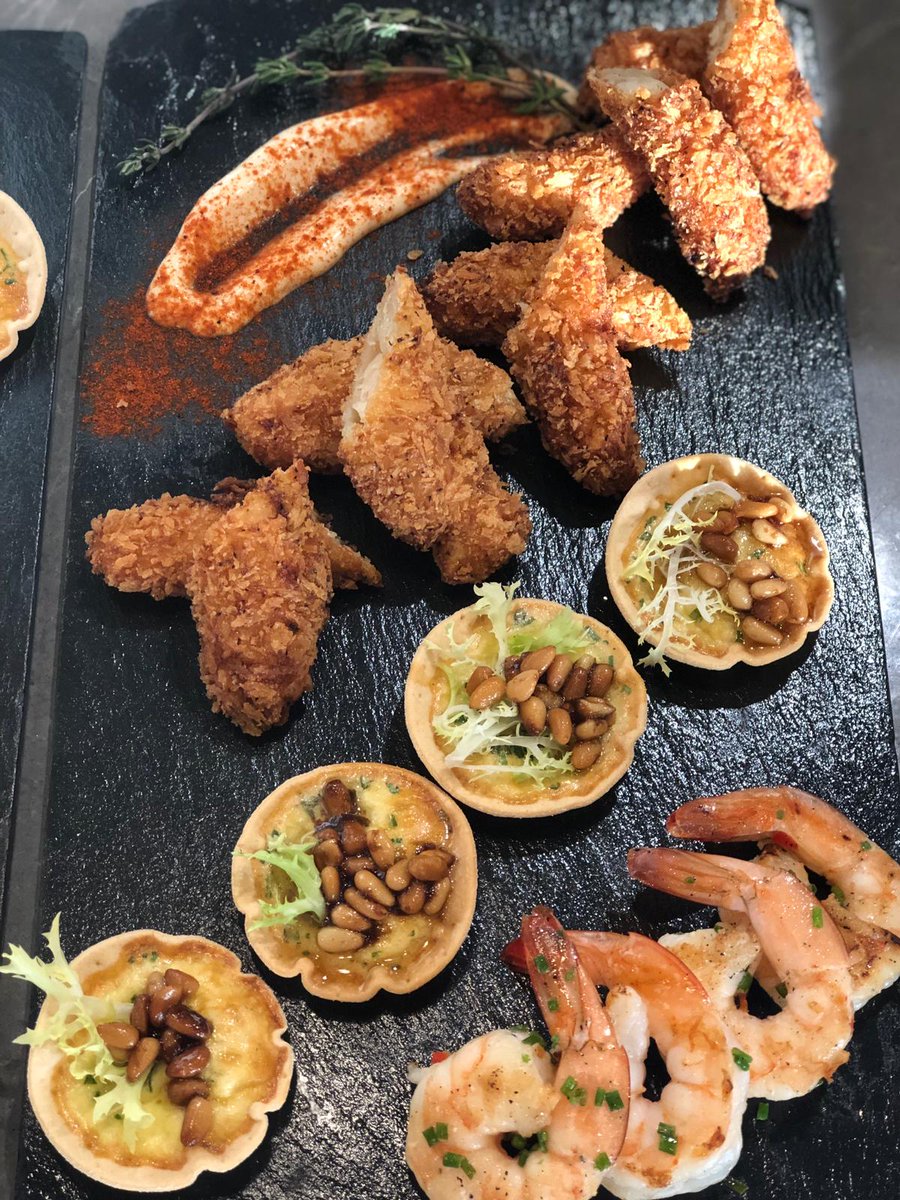 CharltonEvents's tweet image. Thank you @_creativevents for the delicious food provided at our events showcase last night and thank you to everyone that came. It was great meeting you all! 

#charltonevents #cafc #FoodieFriday #networking