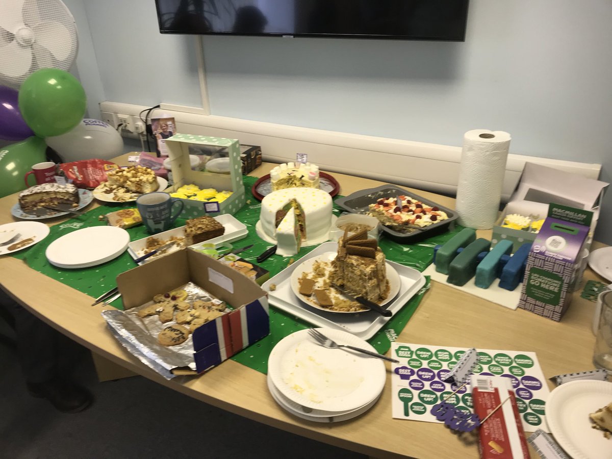 Moorgates_CA's tweet photo. More cake!!! https://t.co/6eWAHxQaoW