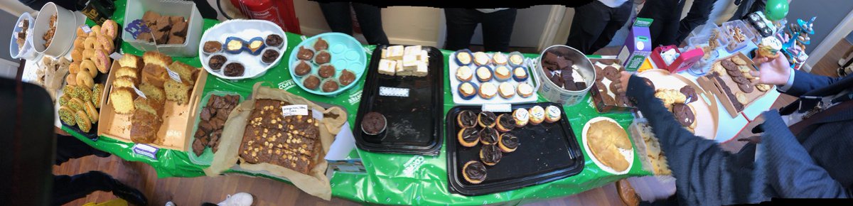 principal_HCHS's tweet photo. Fantastic support from ⁦@_HCHS⁩ senior student leadership team for ⁦@macmillancancer⁩ this morning in holding a cake sale for staff and sixth form #Hagleyfamily #alwaysfaithful #macmillancoffeemorning https://t.co/AFlIlj8ZvS
