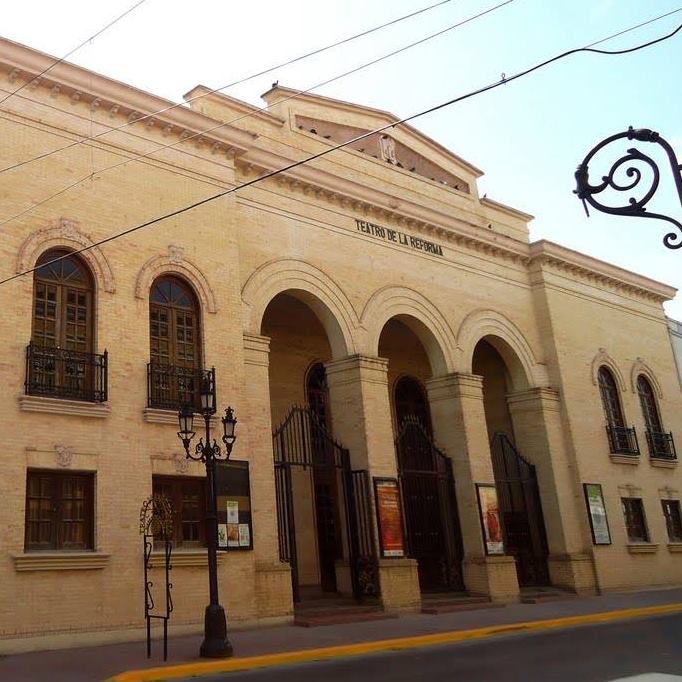 TlaxcalaL's tweet photo. Tamaulipas 
The Reformation Theater, located in the city of Matamoros, began its history in the year 1861 as an attempt to replicate the Opera House in Paris. #MexicoinmyHeart @cobach04 @jgaedtke1 @vigilanteverde https://t.co/6gBDg6LJpl