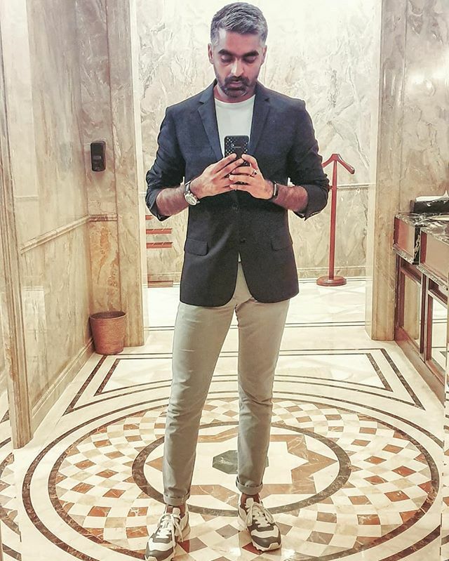 Just another Mirror Selfie

#Mensfashion #MensFashionPost #MensFashionReview #mensfashionblogger #mensfashionblog #mensfashions #mensfashionreport #mensfashionstyle #mensfashionweek #mensfashiontips #mensfashiondaily #mensfashionposts #mensfashionguide #… instagram.com/p/B269BQrHcD6/