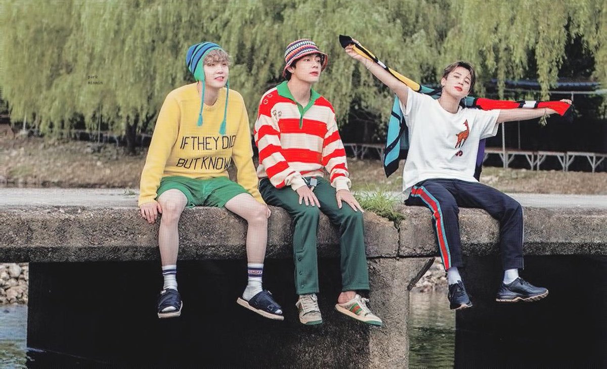 d2wings's tweet photo. min yoongi and the boys https://t.co/hNcTXbJuDX