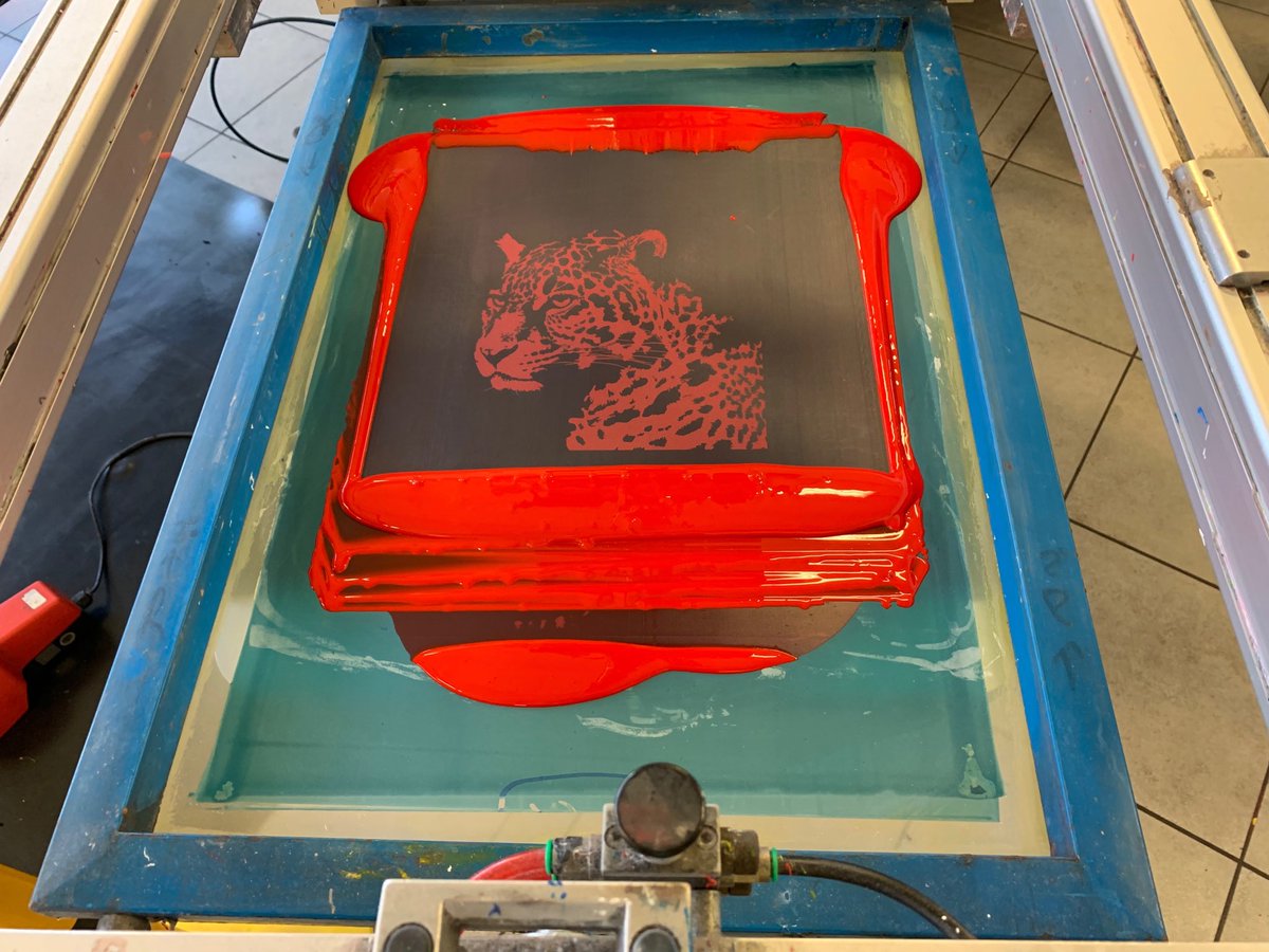 screen_tec's tweet photo. #waterbaseddischarge #eptaink #textileproducts #screenprinting #screeninks https://t.co/mQ6oCJEd6S