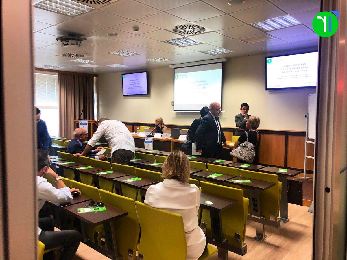 RialziamociITA's tweet photo. 🇮🇹 Rialziamoci Italia 📅 #Inaugurazione
È tutto pronto per questa grande serata.
Rialzati con noi‼️
_____
#rialziamocitalia #debito #legge3 #olbia #rialziamociolbia https://t.co/MIdaWT2vHh