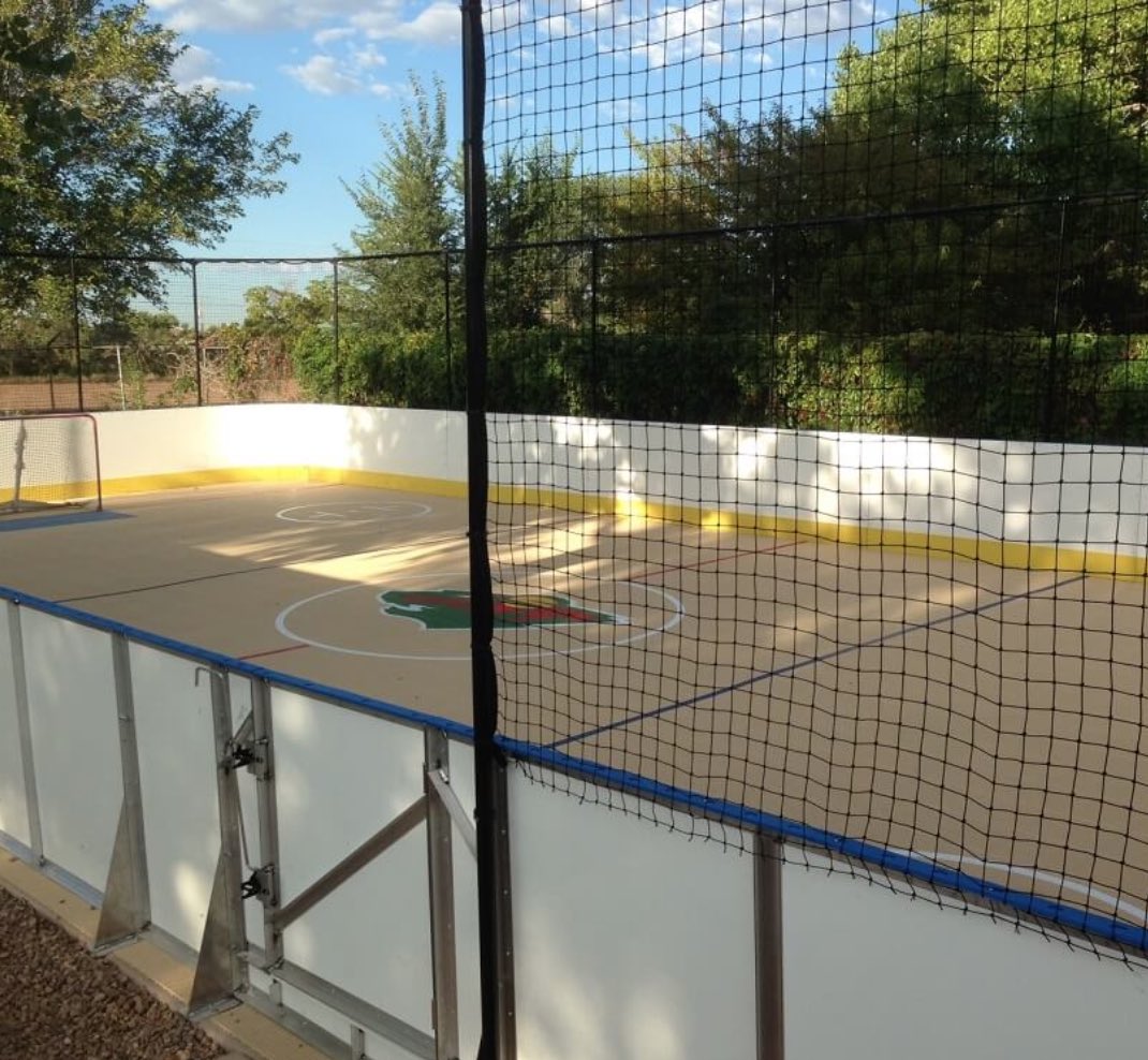 D1 Backyard Rinks On Twitter Year Round Rink This Rink Features Tall42 Hockey Rink Boards