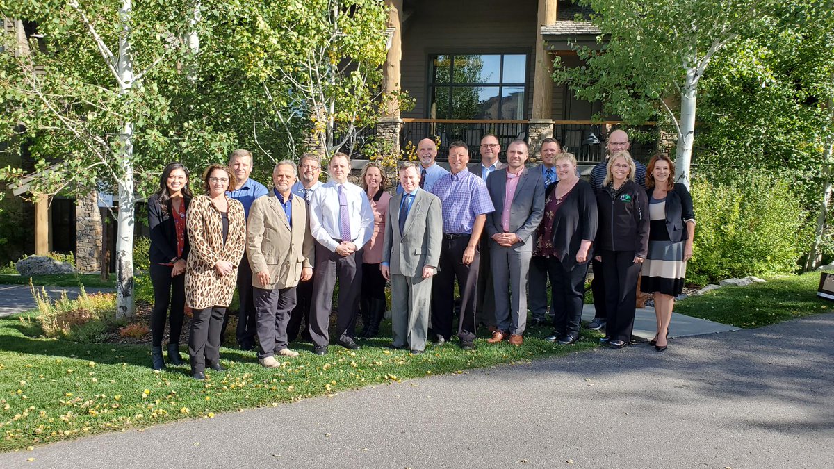 RELCentral's tweet photo. The @RELCentral Governing Board is back at it this morning in Jackson Hole discussing new strategies and research to improve education across the region. Learning so much from some amazing #edleaders from @codepted, @ksdehq, @MOEducation, @NDDPI, @sddoe, @WYOEducation, @NDE_GOV. https://t.co/Vsmp3G4MmA