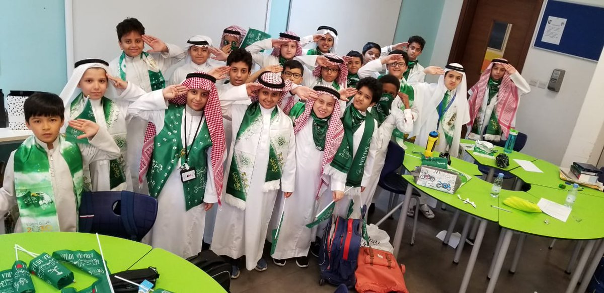 Ags_events's tweet photo. Class 6B2 فصل https://t.co/gxVdTTzarE