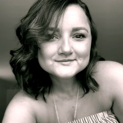 StoriesofCancer's tweet photo. "Today I am still in remission and I understand that I live a borrowed life and that every day is a gift from God." -Mariel Vrtis, St. Paul, MN, survivor, hodgkin’s lymphoma https://t.co/MFR48TjS8F