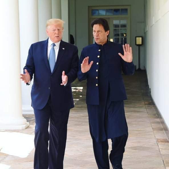 Usman__Sh's tweet photo. Ignore if you can**

#ImranKhanMakesHistory ❤ https://t.co/w0CpjyqRuO