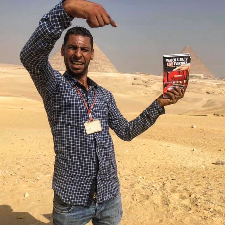 ALRA_TV's tweet image. What an iconic moment captured by our team in #Egypt: promotion of ALRA TV at the #GreatPyramids of #Giza! We are getting closer to our goal of unifying humanity in pursuit of love every day. Thank you for your support.⁣ 
⁣