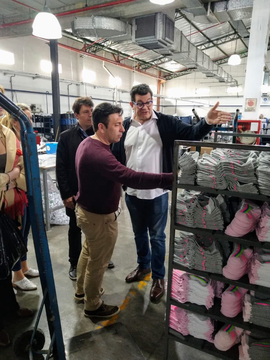 Christian Bauab on "Junto a @franquintana @GimeVillafruela @juanmafad visitamos ESEKA S.A. una empresa textil que se dedica a la confección de medias de vestir, lencería, corsetería, trajes de baño, ropa para