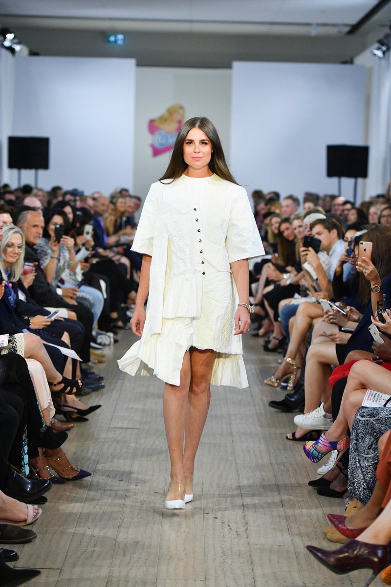 EricaOnFashion's tweet photo. It was a true honour being able to participate in the Cashmere Bathroom Tissue Runway show & wear one of Canada's bright talents @alex_s_yu! I still can't believe my dress, & all the other stunning pieces was made of BATHROOM TISSUE! #cashmere19 #warkit #ad https://t.co/GGCWH13UJO