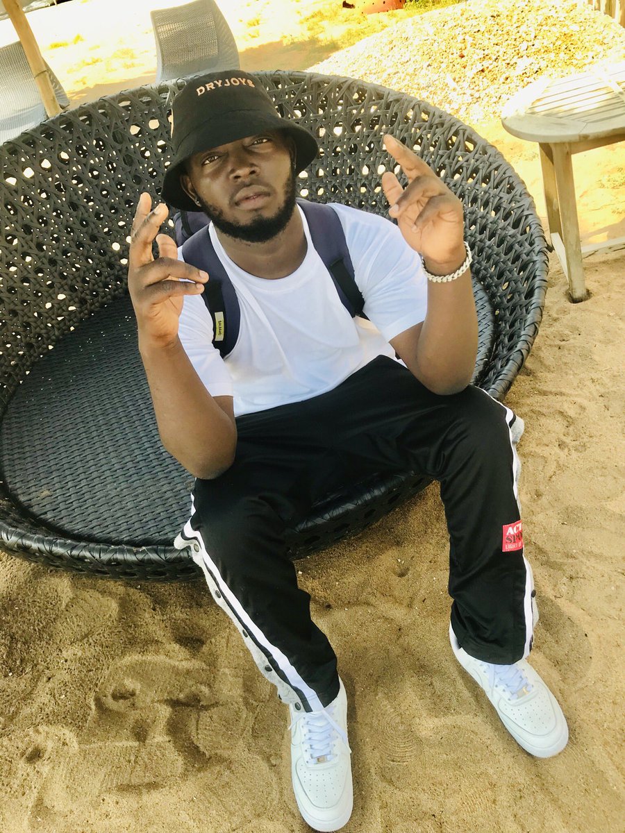 ForeverIROK's tweet photo. Bien que la patience est un chemin d'or , il ne faut jamais baisser les bras . Chaque jour est un jour de combat 💪

#irok
#EdenFactory
#TgTwittos https://t.co/aLVd1Z1g7C
