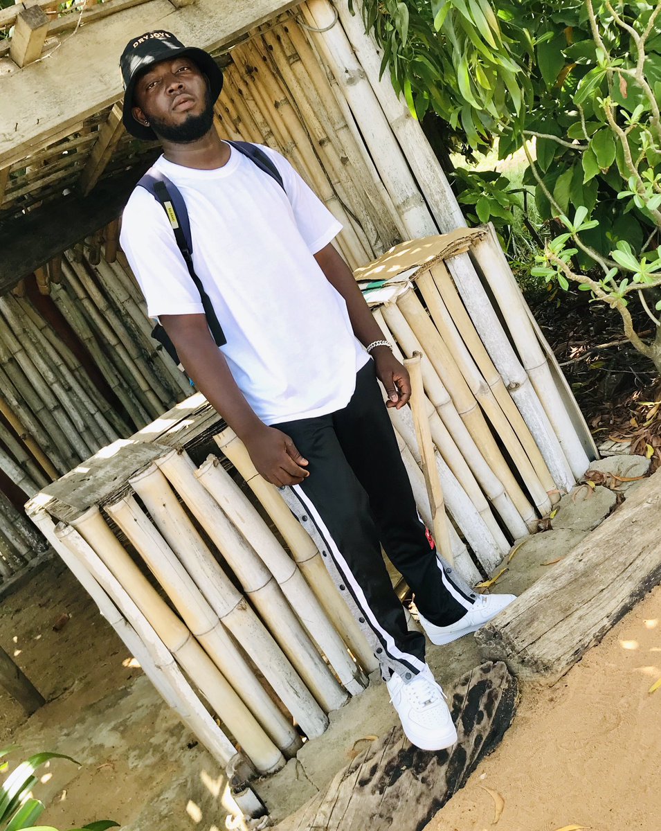 ForeverIROK's tweet photo. Bien que la patience est un chemin d'or , il ne faut jamais baisser les bras . Chaque jour est un jour de combat 💪

#irok
#EdenFactory
#TgTwittos https://t.co/aLVd1Z1g7C
