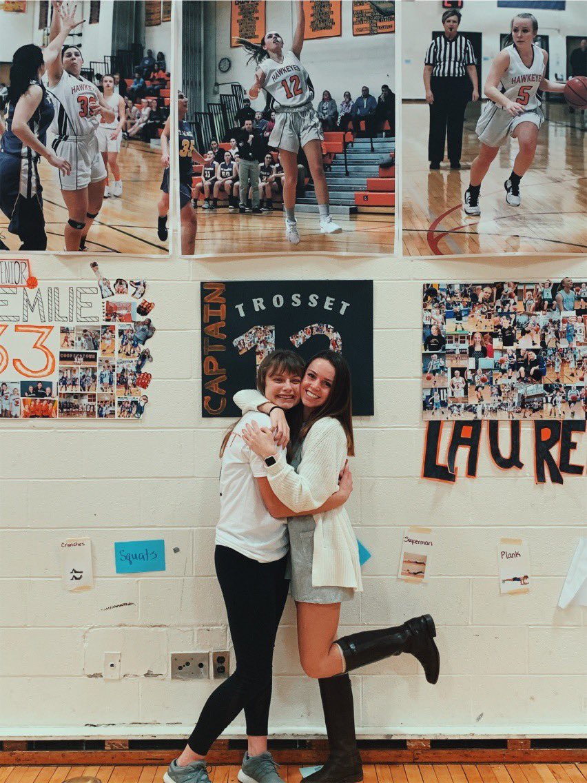it’s the best person I know’s 17th birthday today and i miss her a lot. kindest soul ever, enjoy the day!💛🤩💗🥳😋🎉