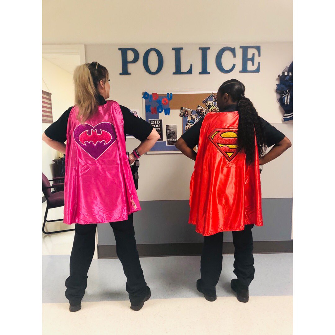 misdpolicechief's tweet photo. Investigator Kendall and Officer Williams at Montgomery High School today for Super Hero Day! @mhs_bears @MISDNews
#MISD #MISDpolice #MISDPD https://t.co/dQAFf07bA4
