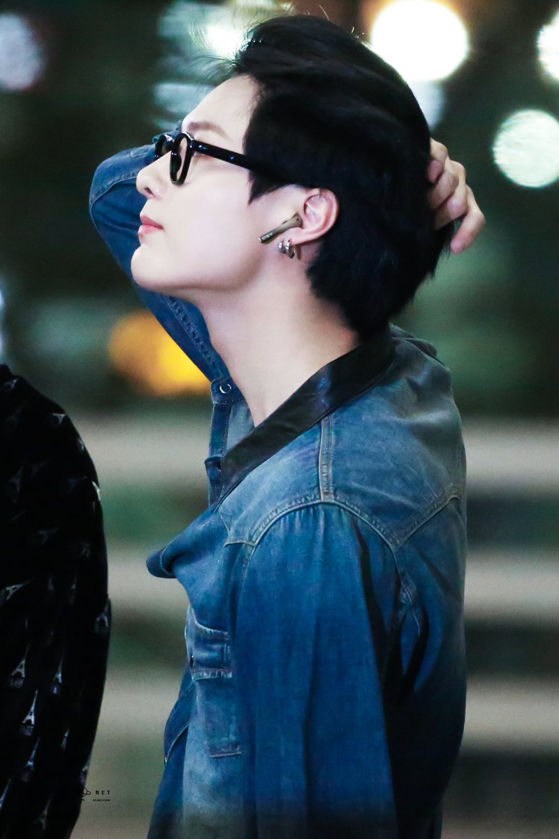 PLANET85_csy's tweet photo. [HD]190927 인천 출국 
#조승연 #승연 #CHOSEUNGYOUN #SEUNGYOUN  #X1 #엑스원
@x1members https://t.co/swMPZktIhG