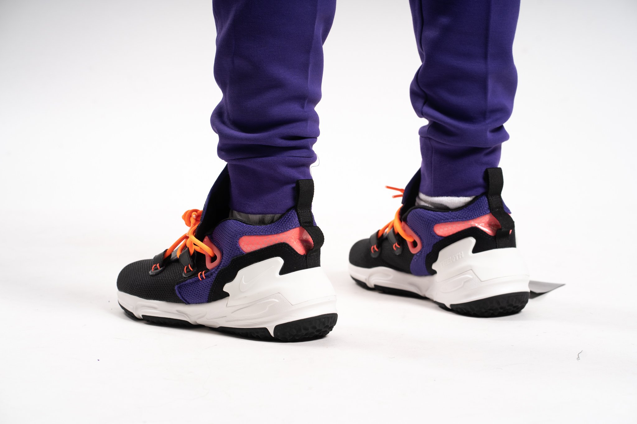 Nike zoom cheap moc
