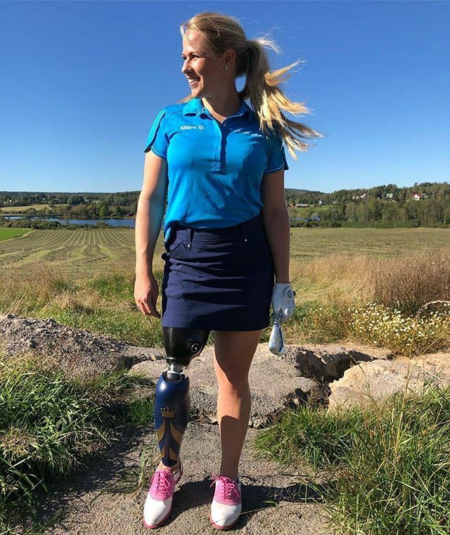 Stunner @carrospirit making us smile a little extra today✨
.
. 
Repost @carrospirit
・・・
Wow Anatomic Studios! With your fashionable prosthetic covers l always feel very proud to wear my prosthetic. My new, special designed Sweden sport cover is a per… instagram.com/p/B266Yufnyp3/