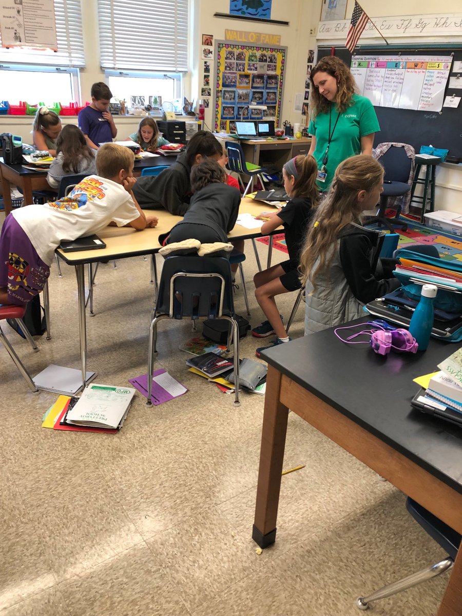 MrBassBCPS's tweet photo. ⁦@Prettyboyes1⁩ ⁦@NicoleKNorris⁩ #lliii ⁦@pbescounselor⁩  Our school counselor, Mrs. Pappas hard at work teaching conflict resolution strategies to our 4th graders. Thank you so much, Mrs. Pappas!!! https://t.co/DtaAlwCLFw