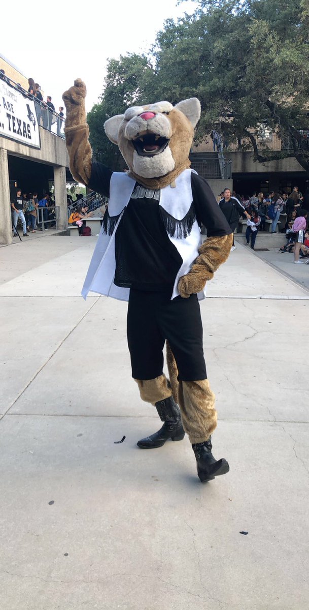 We’ve got cougar spirit, how ‘bout you? Let’s wrangle those rams cougars 🐾🐏🤠