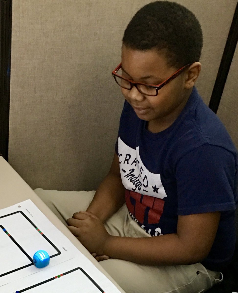 LearnCodeRobots's tweet image. Looking forward to next #LearnCodingWithRobots this Saturday! learncodingwithrobots.com @rvcgoldeneagles @The_CFNIL